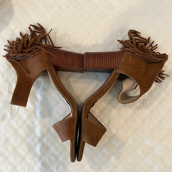 Seychelles women’s sandal heels, fringe detail, suede - Picture 2 of 4